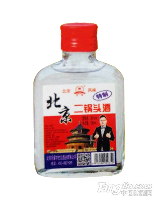 北京二鍋頭酒 特制 100ml 56%vol（白瓶）