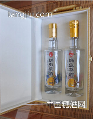 贏依圣蛹蟲(chóng)草酒兩瓶裝