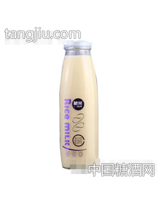 糖巢風(fēng)尚米の奶復(fù)合蛋白飲料818ml