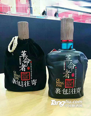 革命者酒玄墨42度500ml